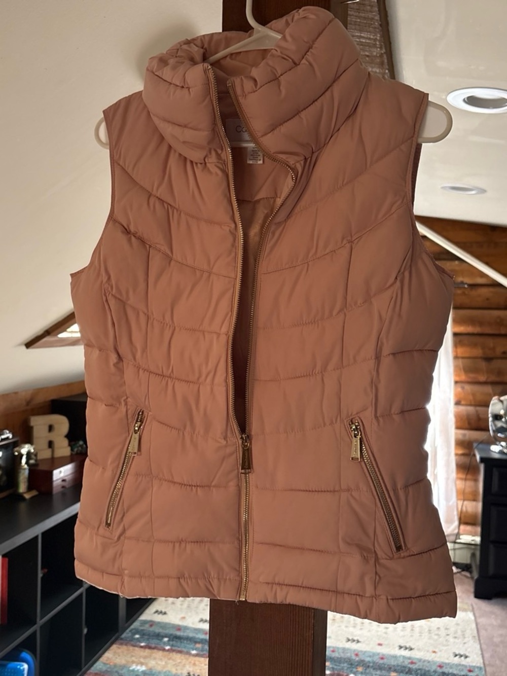 Calvin Klein Rose Quilted Puffer Vest